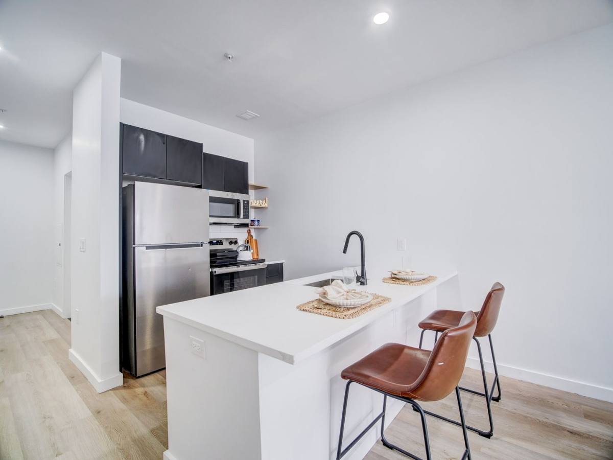 Apartment for rent at 486 Market St, Newark, NJ 07105