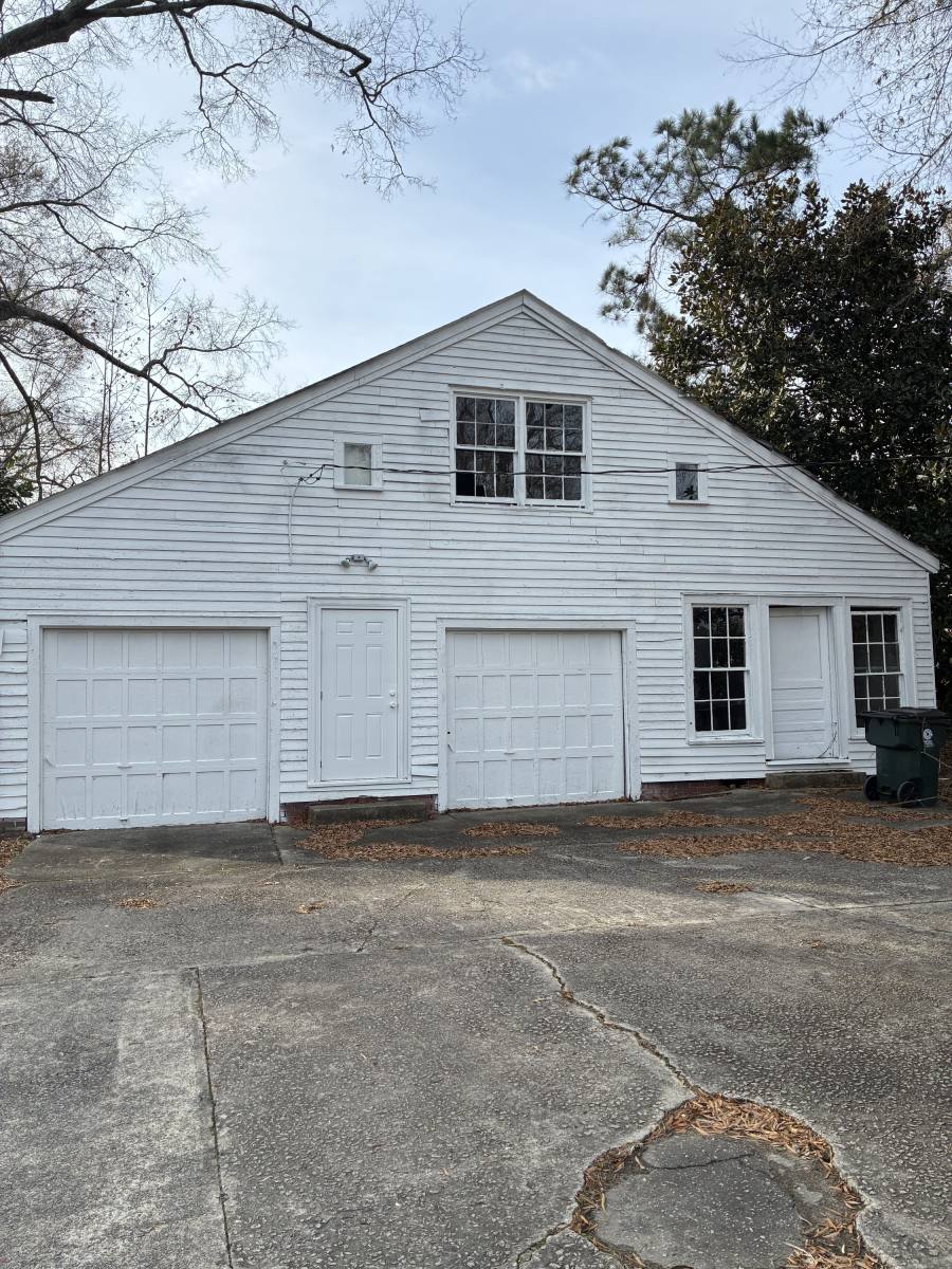 House for rent at 3348 N Pitt St, Farmville, NC 27828