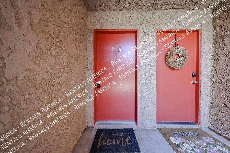 Condo for rent at 5525 E Thomas Rd #I3, Phoenix, AZ 85018