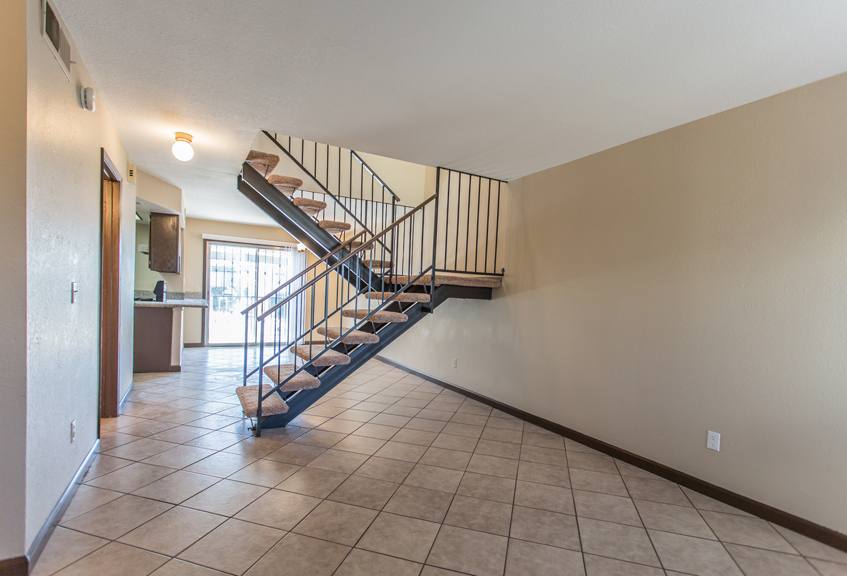 Townhouse for rent at 588 Sellers Place, Henderson, NV 89011