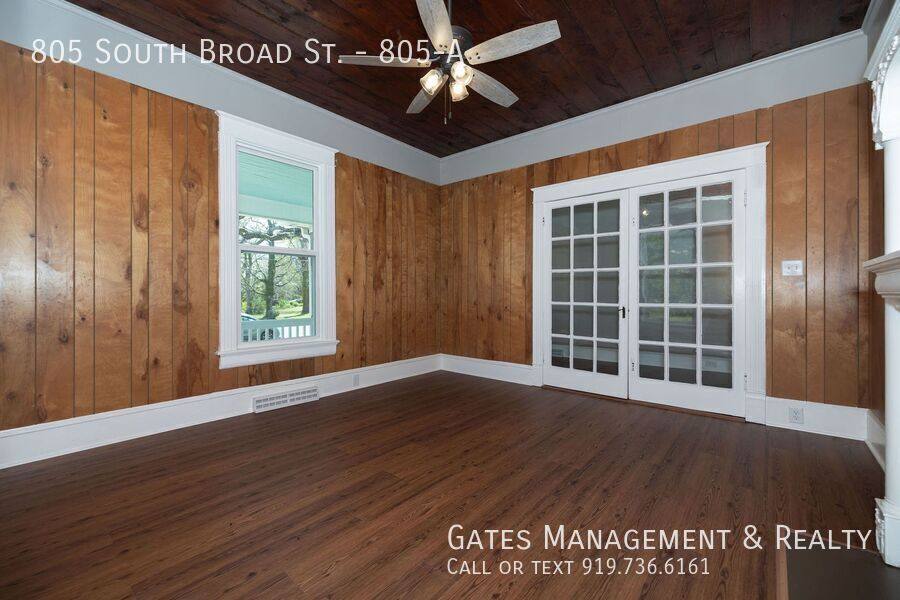 Apartment for rent at 805 S Broad St #805-A, Burlington, NC 27215