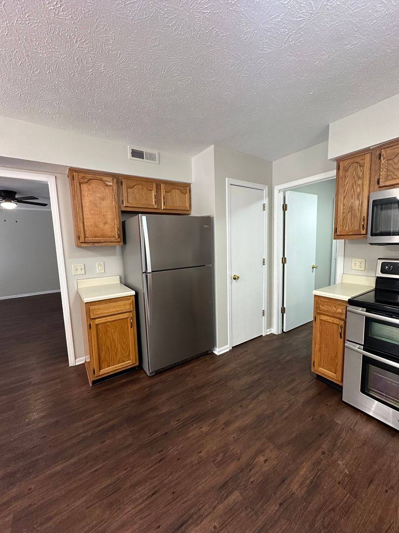 Apartment for rent at 3611-3613 E Thornhill Circle, Lafayette, IN 47909