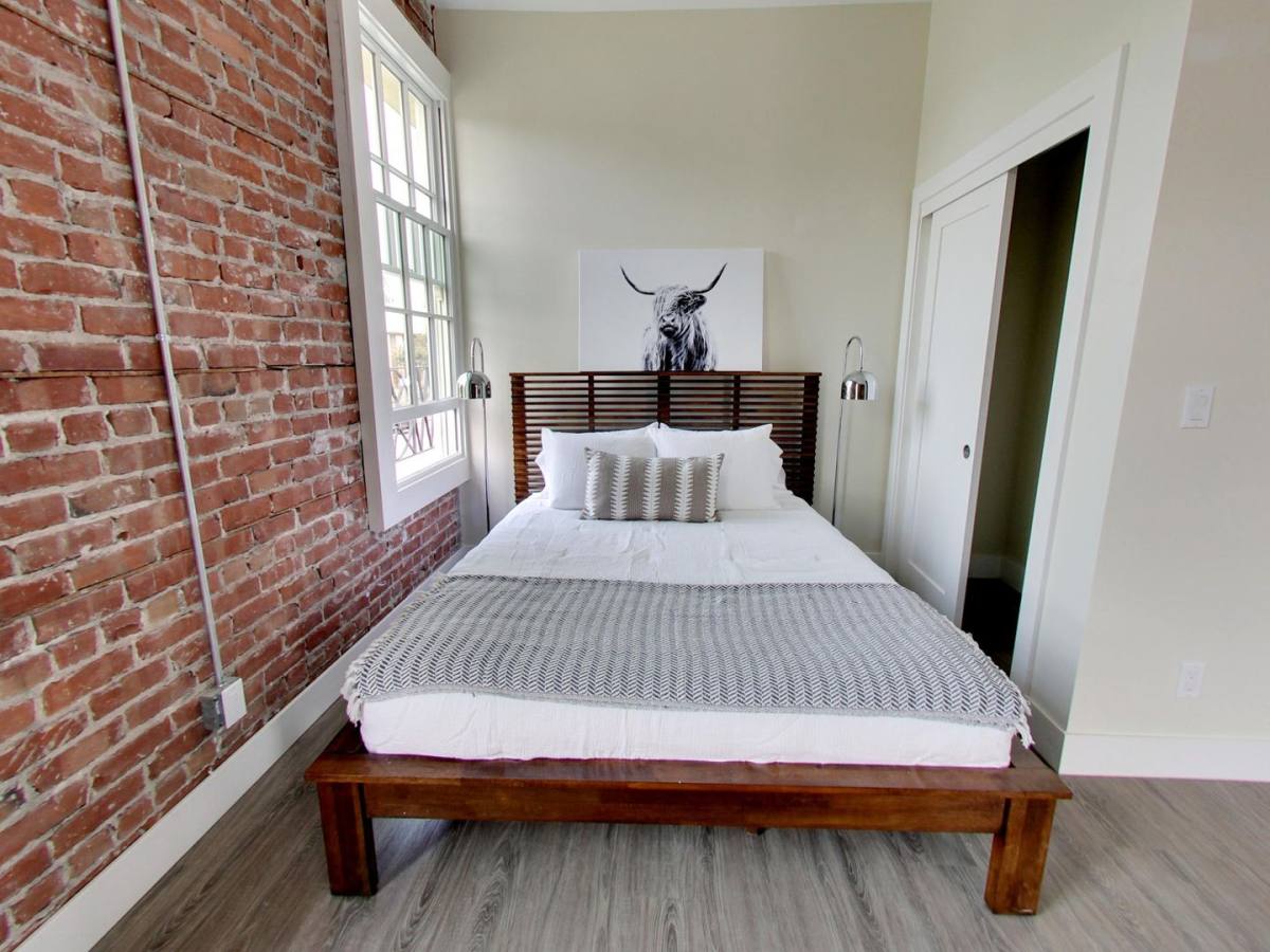 Apartment for rent at 22650 Main St #218, Hayward, CA 94541