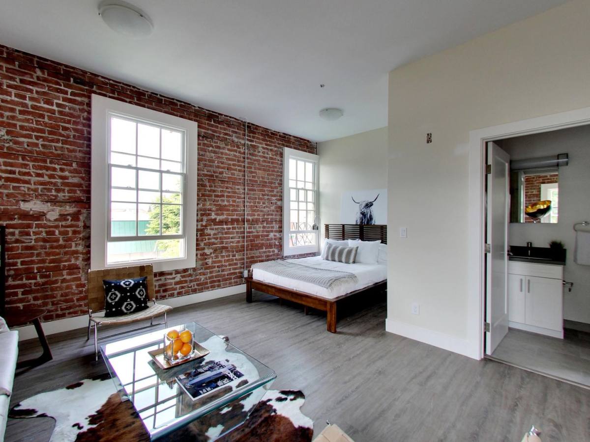 Apartment for rent at 22650 Main St #218, Hayward, CA 94541