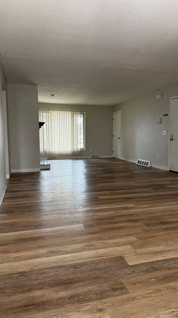 Apartment for rent at 5901 Ryewyck, Toledo, OH 43614