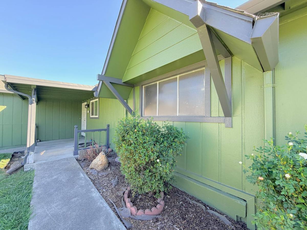 House for rent at 38 Adele Ave, Rohnert Park, CA 94928