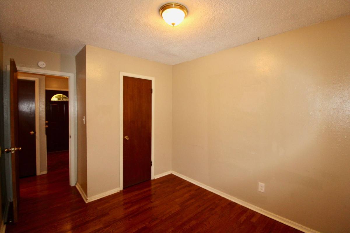 House for rent at 2124 Allenhurst, Norman, OK 73071