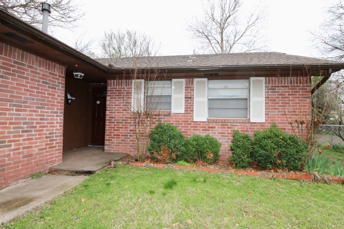 House for rent at 2124 Allenhurst, Norman, OK 73071
