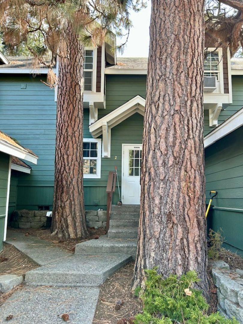 Apartment for rent at 1757 SW Knoll Ave, Bend, OR 97702