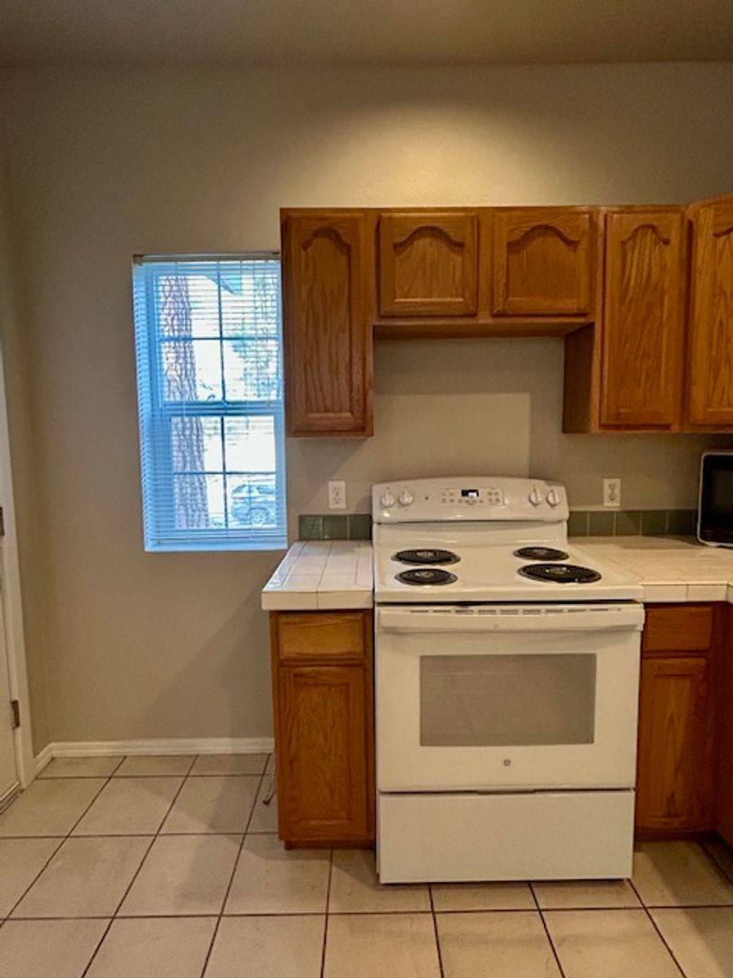 Apartment for rent at 1757 SW Knoll Ave, Bend, OR 97702