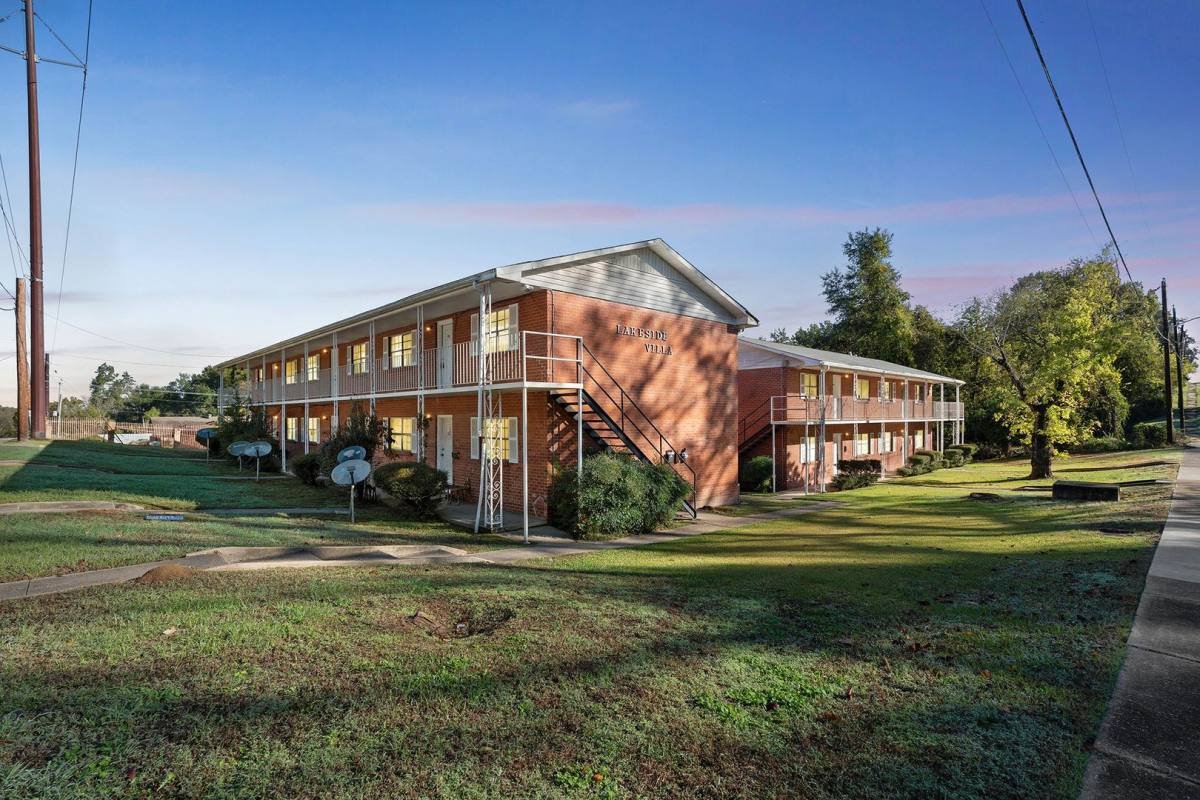 Apartment for rent at 509 Alabama Ave SE, Shreveport, LA 71103