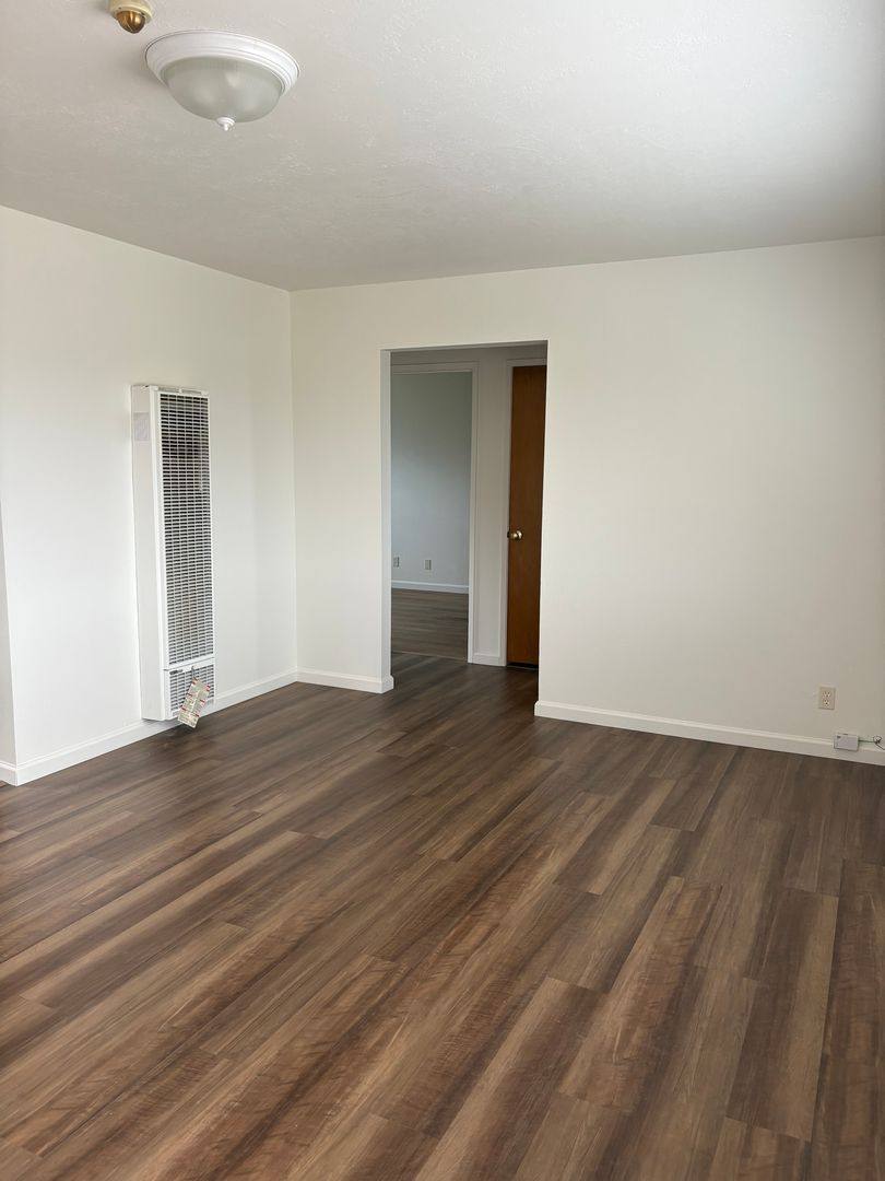 Townhouse for rent at 13 Alma Court, Petaluma, CA 94952