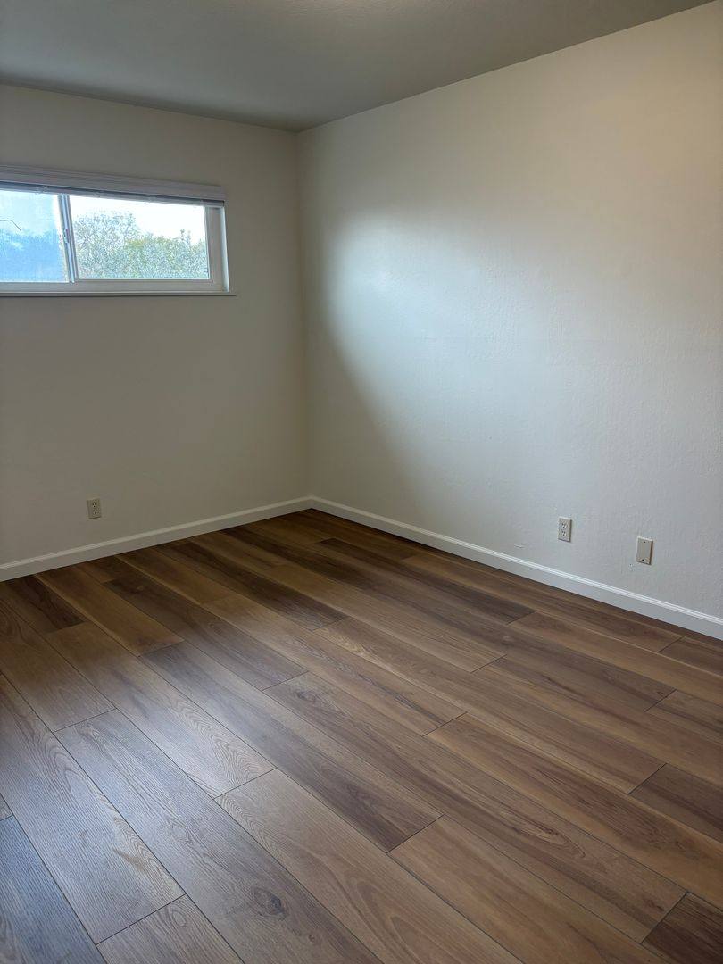 Townhouse for rent at 13 Alma Court, Petaluma, CA 94952