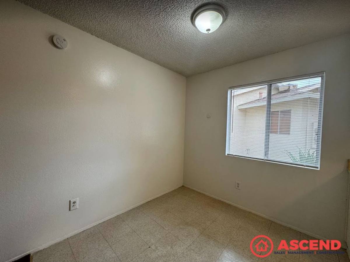 Apartment for rent at 1849 Golden State Ave, Bakersfield, CA 93301