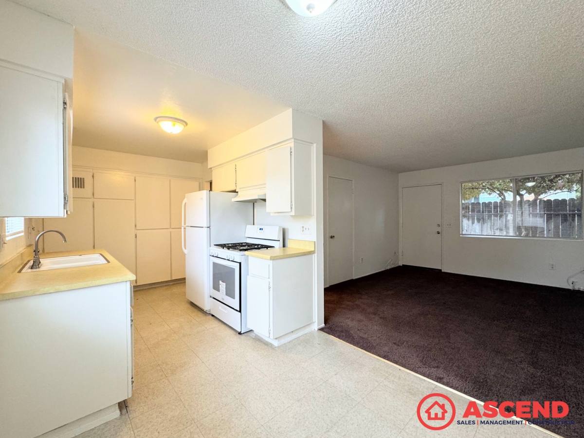 Apartment for rent at 1849 Golden State Ave, Bakersfield, CA 93301