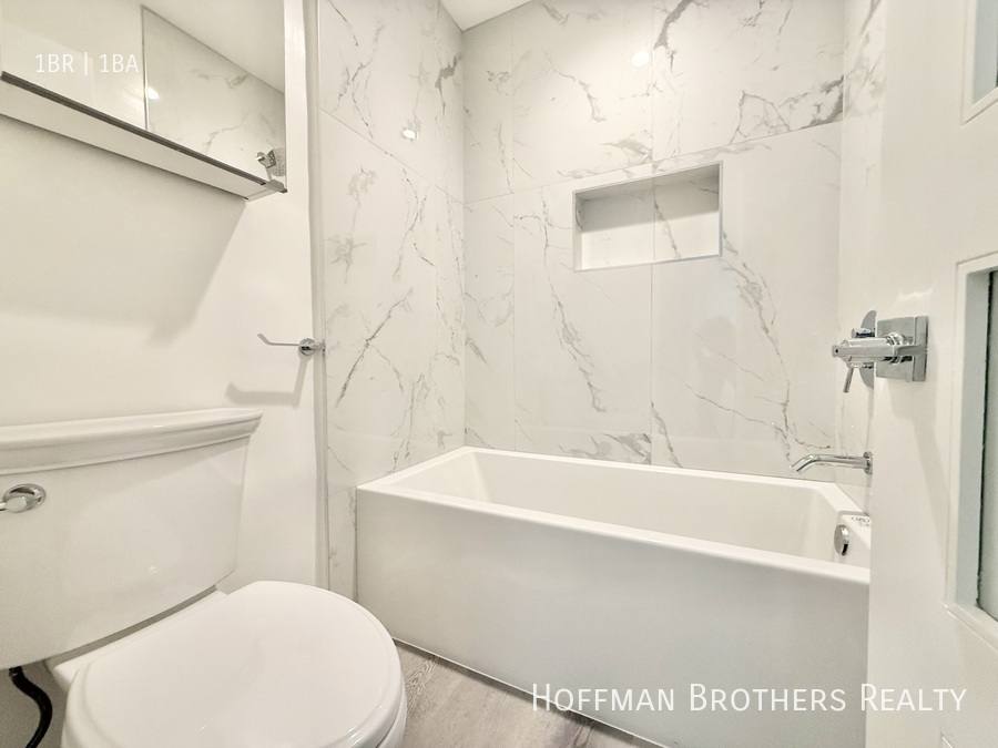 Apartment for rent at 1317 N June St #117, Los Angeles, CA 90028