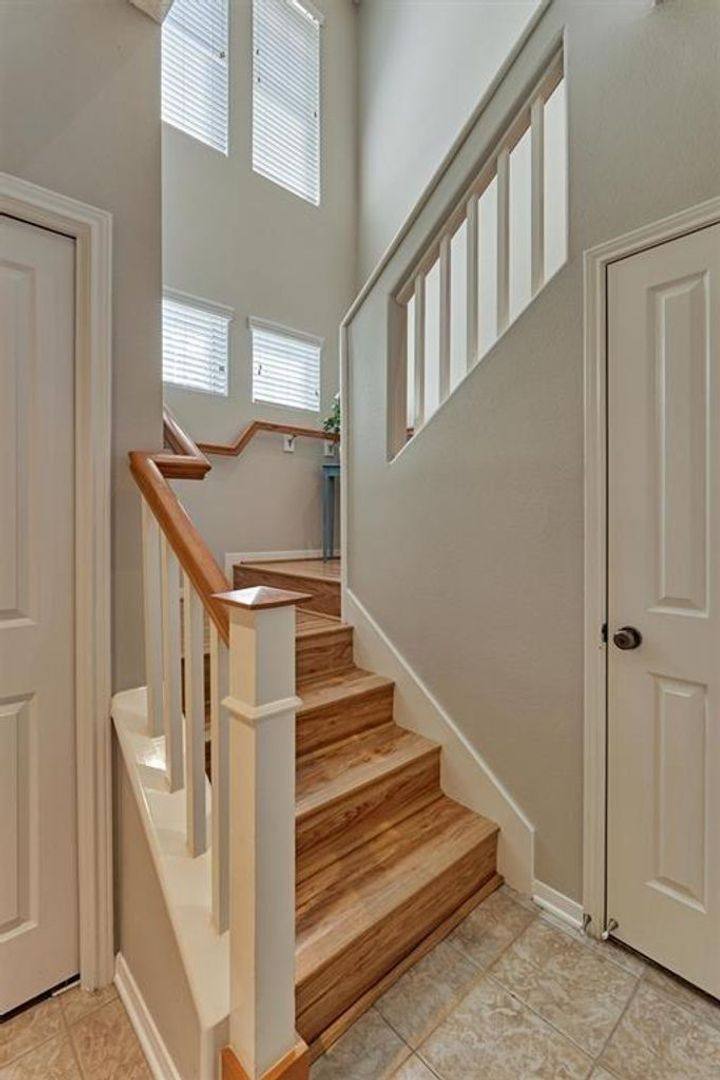 House for rent at 87 Woodlily Place, Spring, TX 77382