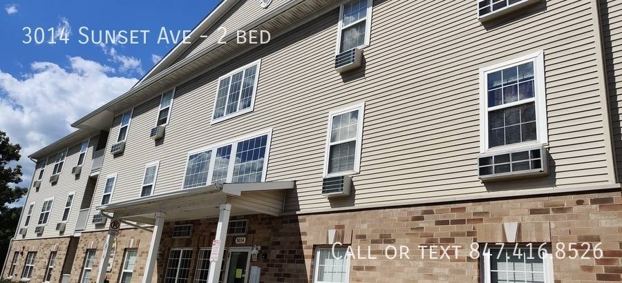 Apartment for rent at 3014 Sunset Ave, Waukegan, IL 60087