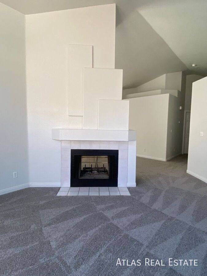 House for rent at 181 Laguna Hills Court, Henderson, NV 89002