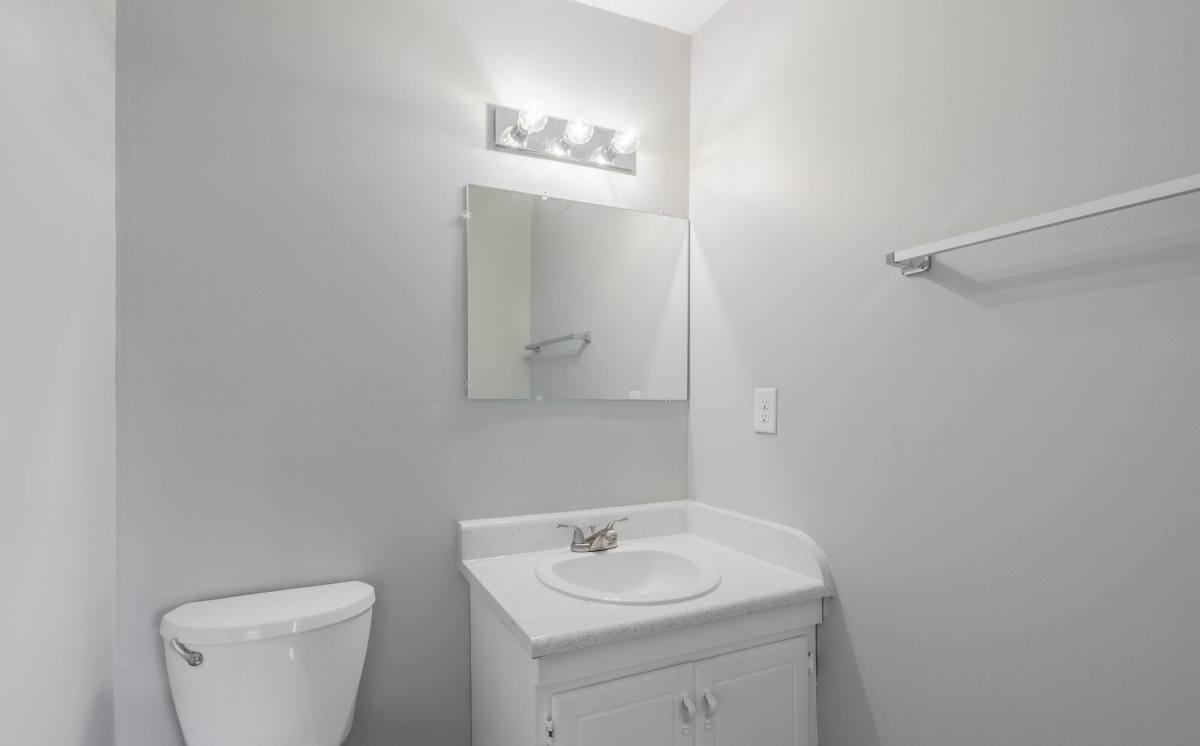 Apartment for rent at Brookwood, 800 Academy Lane, Columbia, TN 38401
