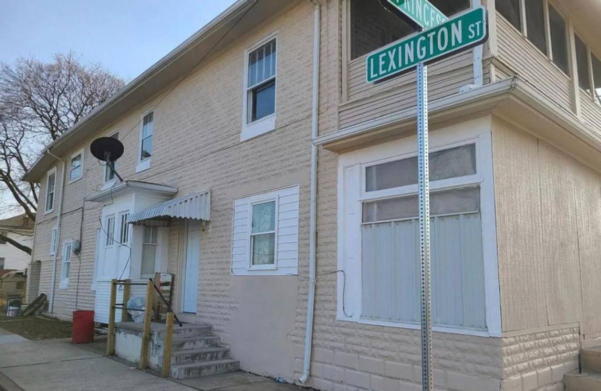 Apartment for rent at 728 E Princess St, York, PA 17403