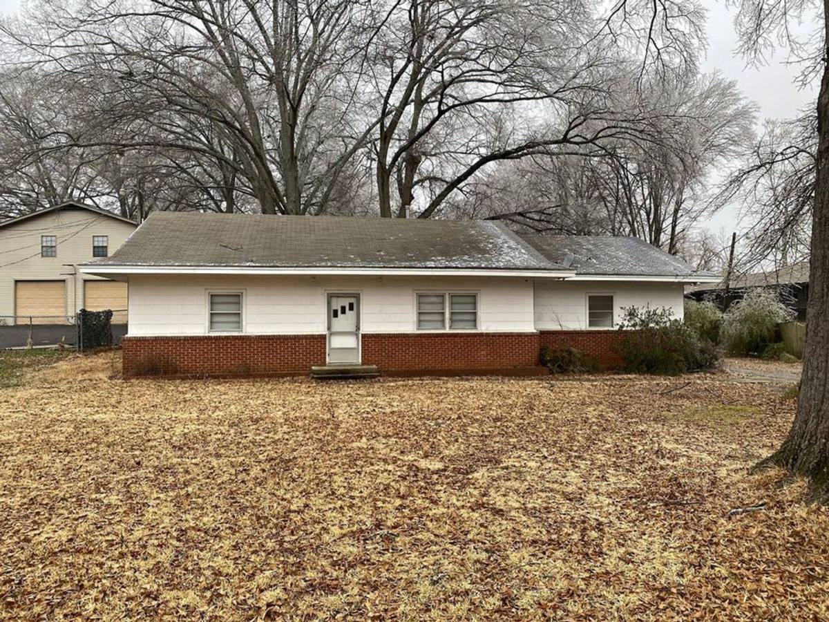 House for rent at 6775 Blocker St, Olive Branch, MS 38654