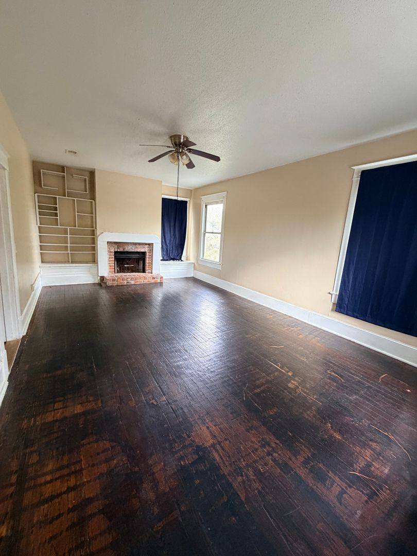 House for rent at 431 College St #B, Shreveport, LA 71104