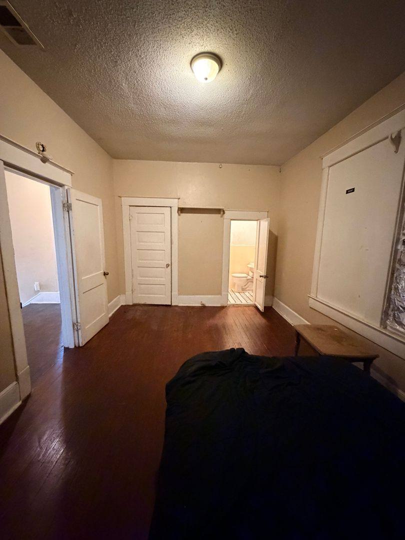 House for rent at 431 College St #B, Shreveport, LA 71104