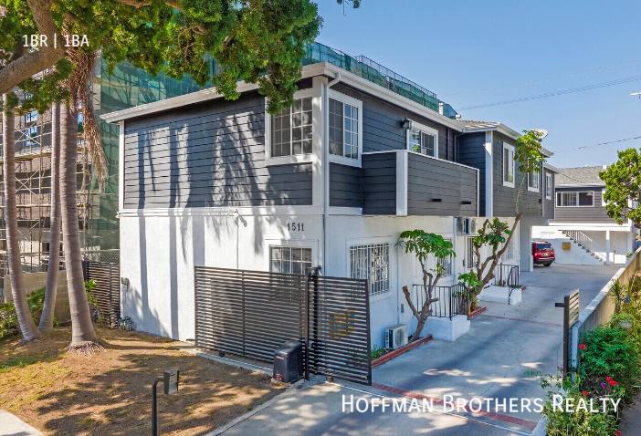Apartment for rent at 1511 Venice Blvd #4, Venice, CA 90291