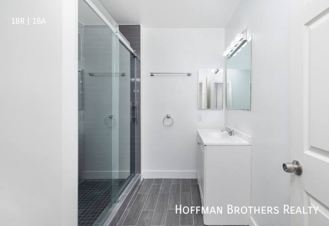 Apartment for rent at 1511 Venice Blvd #4, Venice, CA 90291