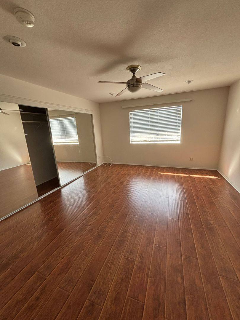 Apartment for rent at 10208 Pinewood Ave, Tujunga, CA 91042