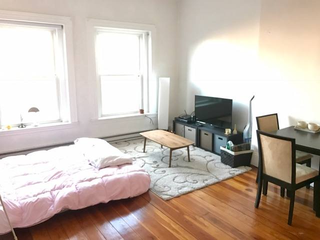 Apartment for rent at 1077 Beacon St #10, Brookline, MA 02446