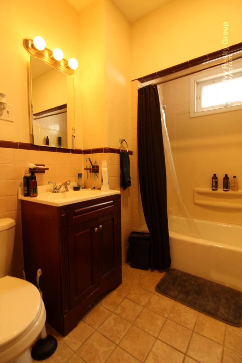 House for rent at 19-21 Burnham St #19, Somerville, MA 02144