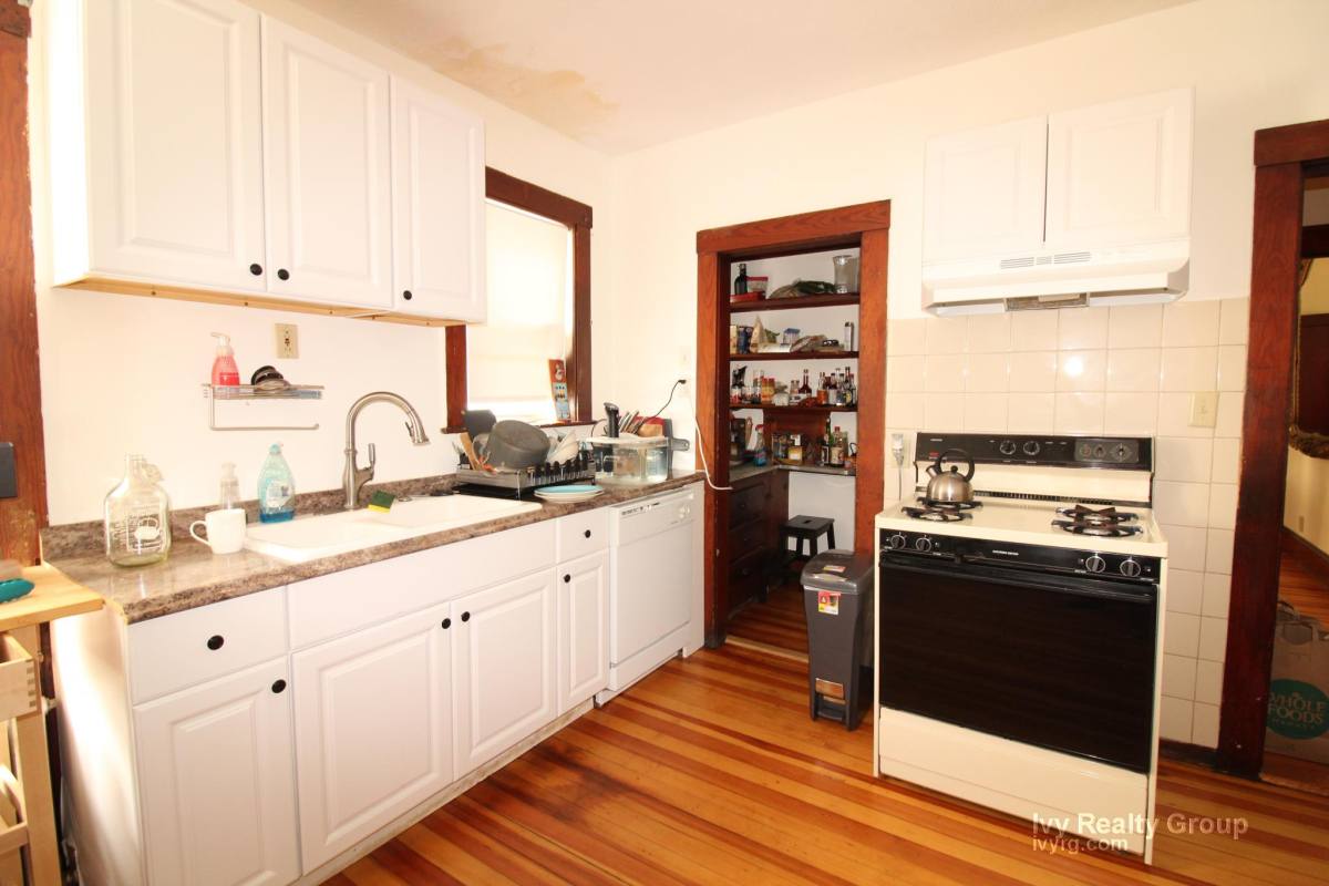House for rent at 19-21 Burnham St #19, Somerville, MA 02144
