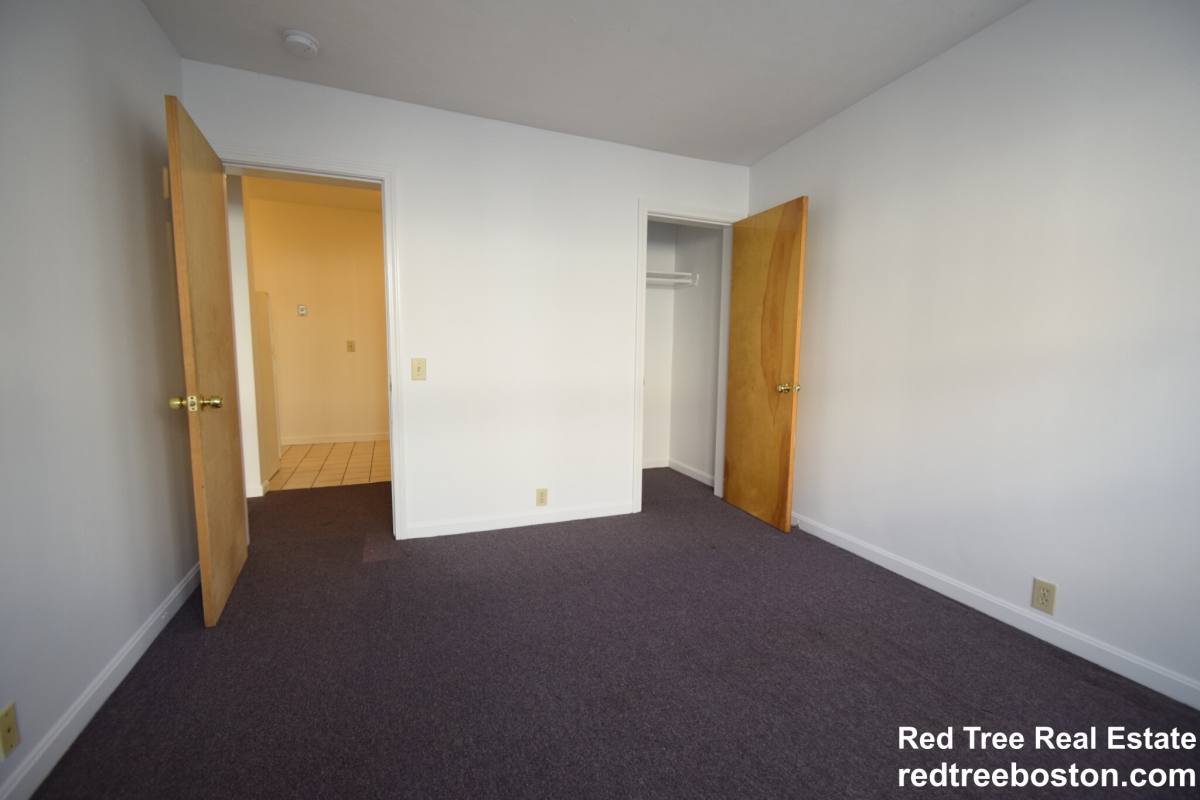 Apartment for rent at 19 Peterborough St #3, Boston, MA 02215