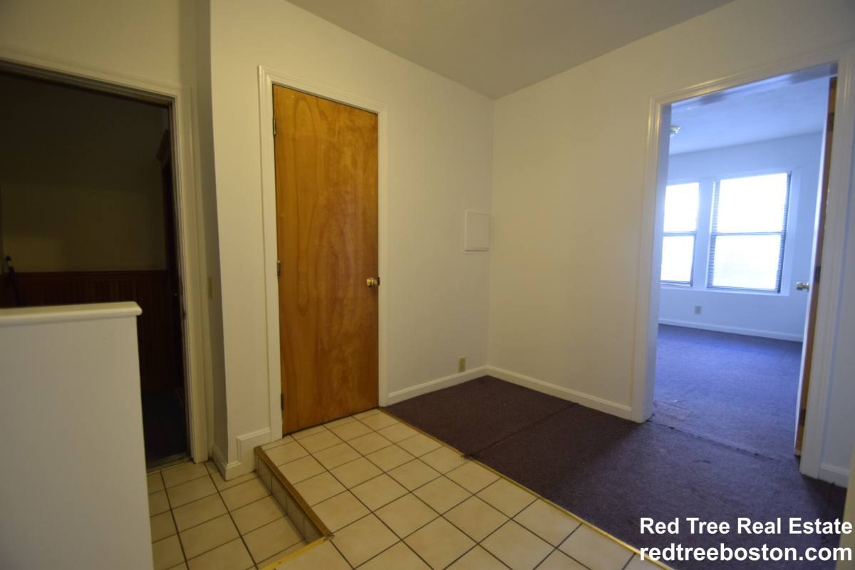 Apartment for rent at 19 Peterborough St #3, Boston, MA 02215