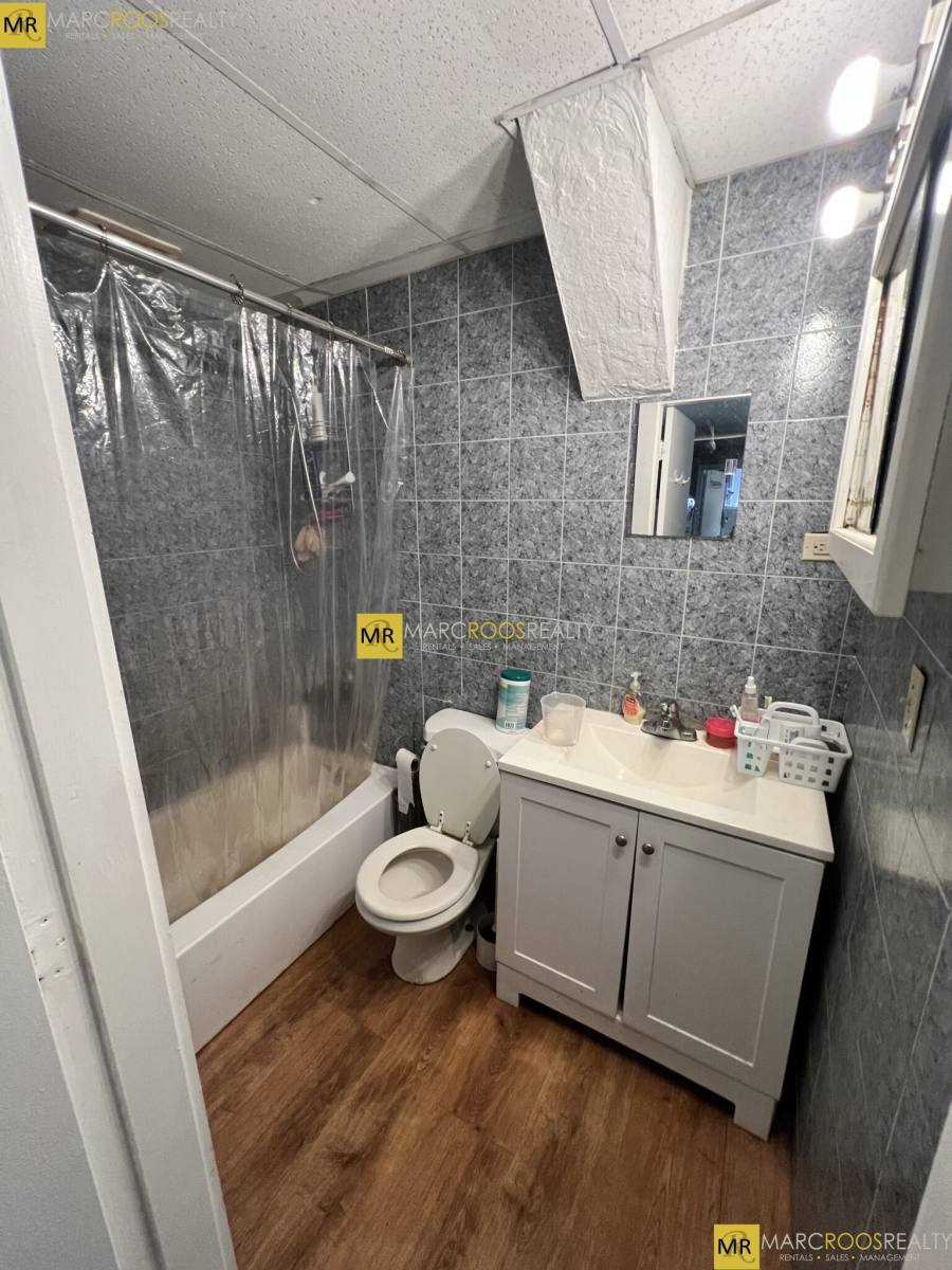Condo for rent at 11 Aberdeen St E, Boston, MA 02215