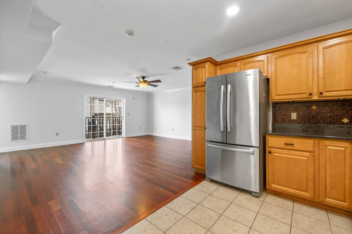 Apartment for rent at 39 Fenton St #7, Dorchester, MA 02122