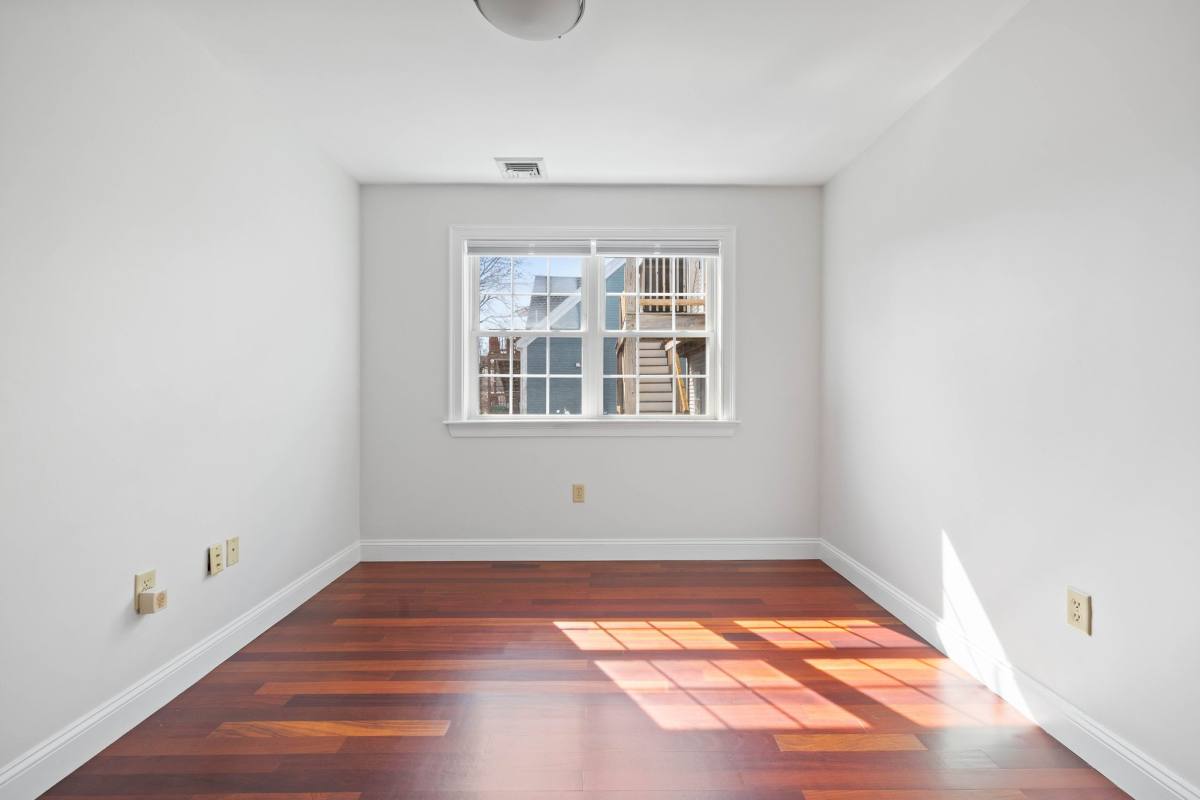 Apartment for rent at 39 Fenton St #7, Dorchester, MA 02122