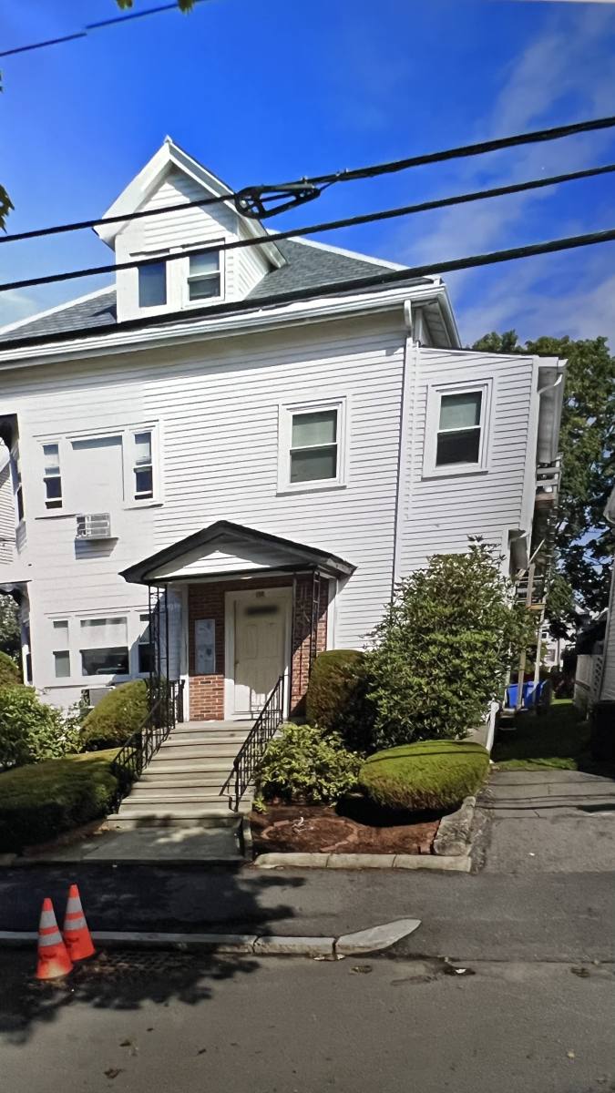 Apartment for rent at 150 Brown St #1L, Waltham, MA 02453