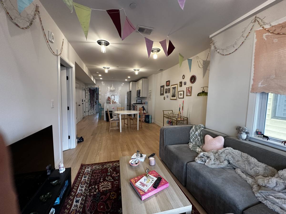 Apartment for rent at 106 Bremen St #2, East Boston, MA 02128