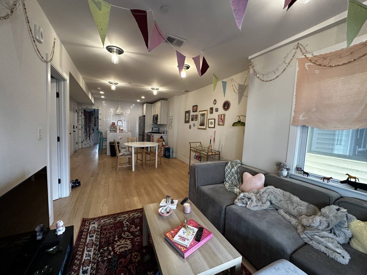 Apartment for rent at 106 Bremen St #2, East Boston, MA 02128