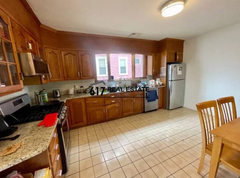 Apartment for rent at 449 Broadway #2, Somerville, MA 02145