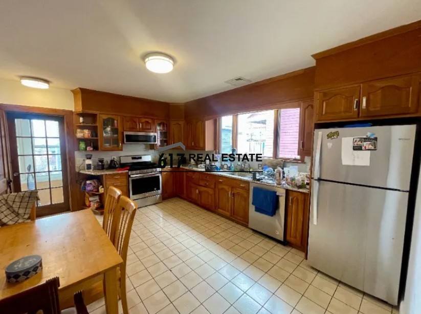Apartment for rent at 449 Broadway #2, Somerville, MA 02145