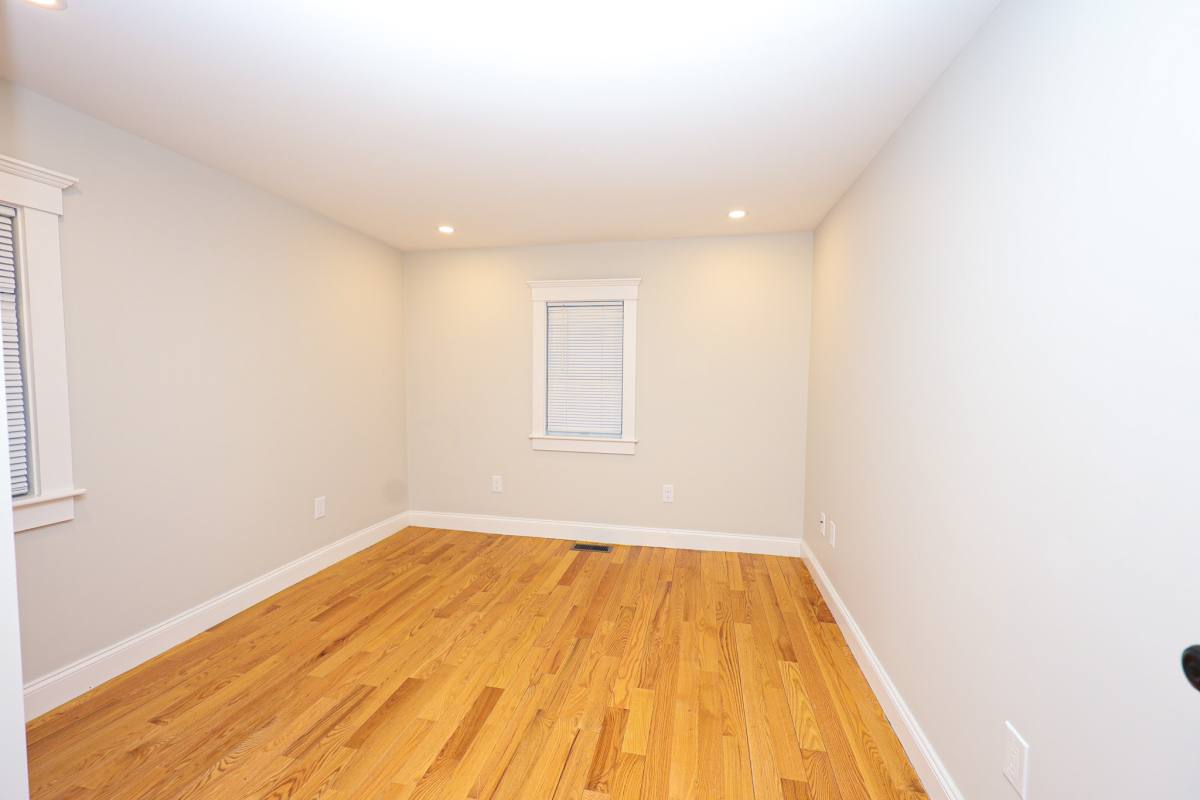 Apartment for rent at 85 Oak St #85, Randolph, MA 02368