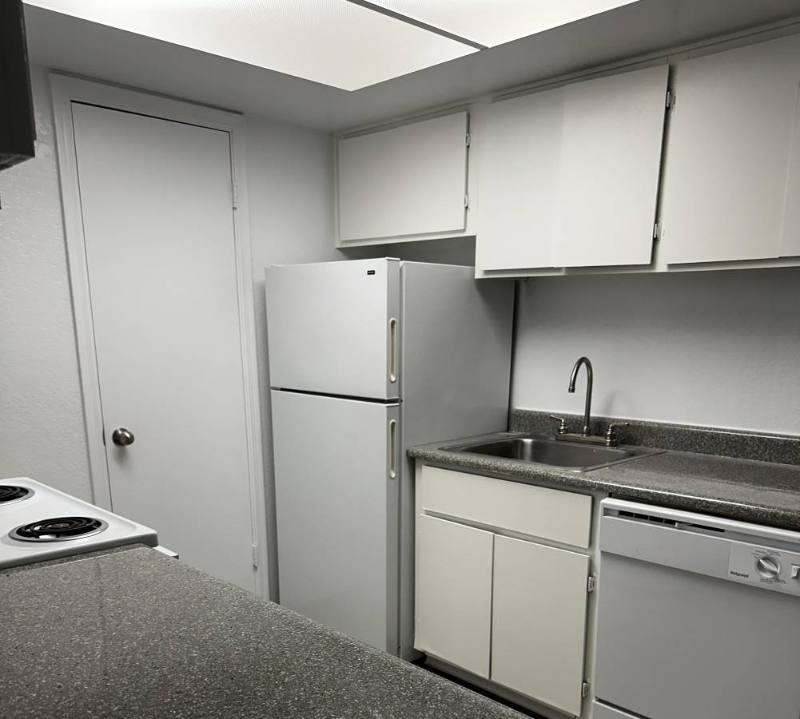 Apartment for rent at 9231 N 99th Ave, Peoria, AZ 85345