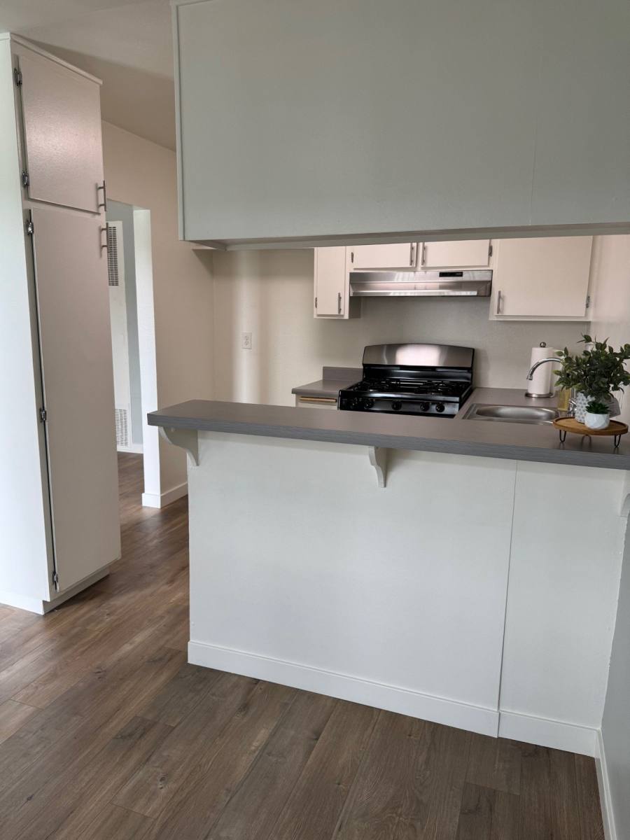 Apartment for rent at 8834 Topanga Canyon Blvd #24, Canoga Park, CA 91304