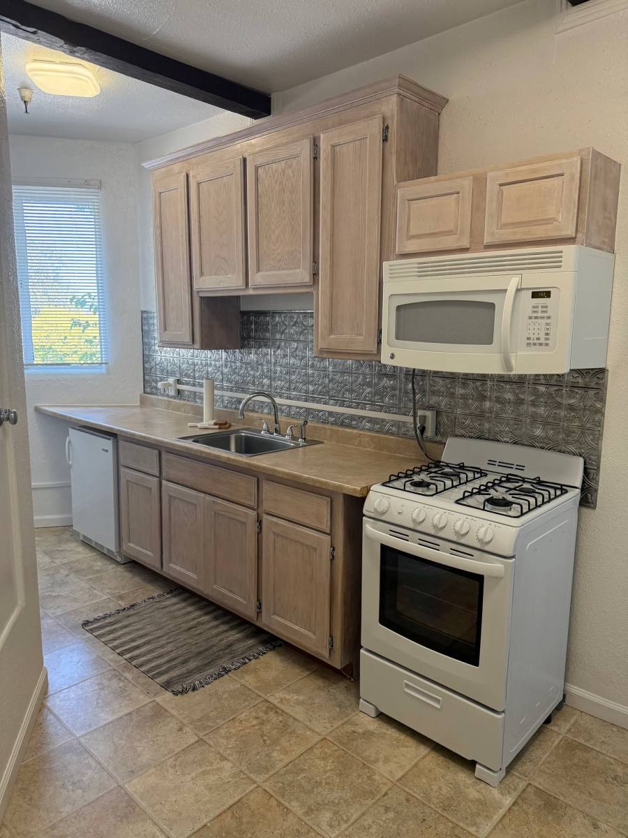 Apartment for rent at 192 Lubeck Rd #8, Auburn, CA 95603