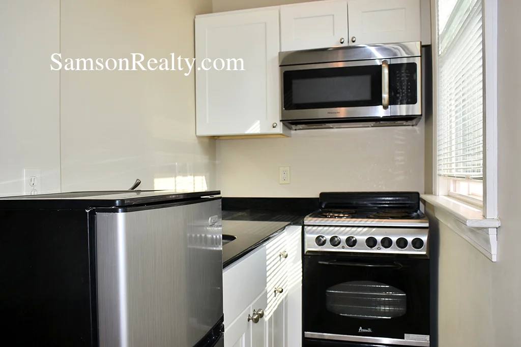 Apartment for rent at 80 Medway #3, Providence, RI 02906