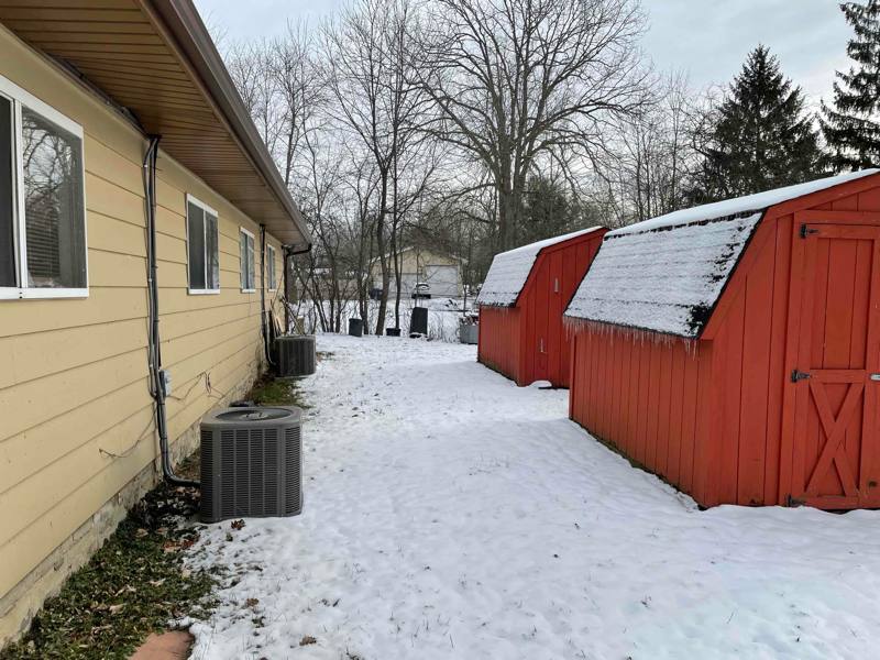 Apartment for rent at 1065 Moneta Ave, Aurora, OH 44202